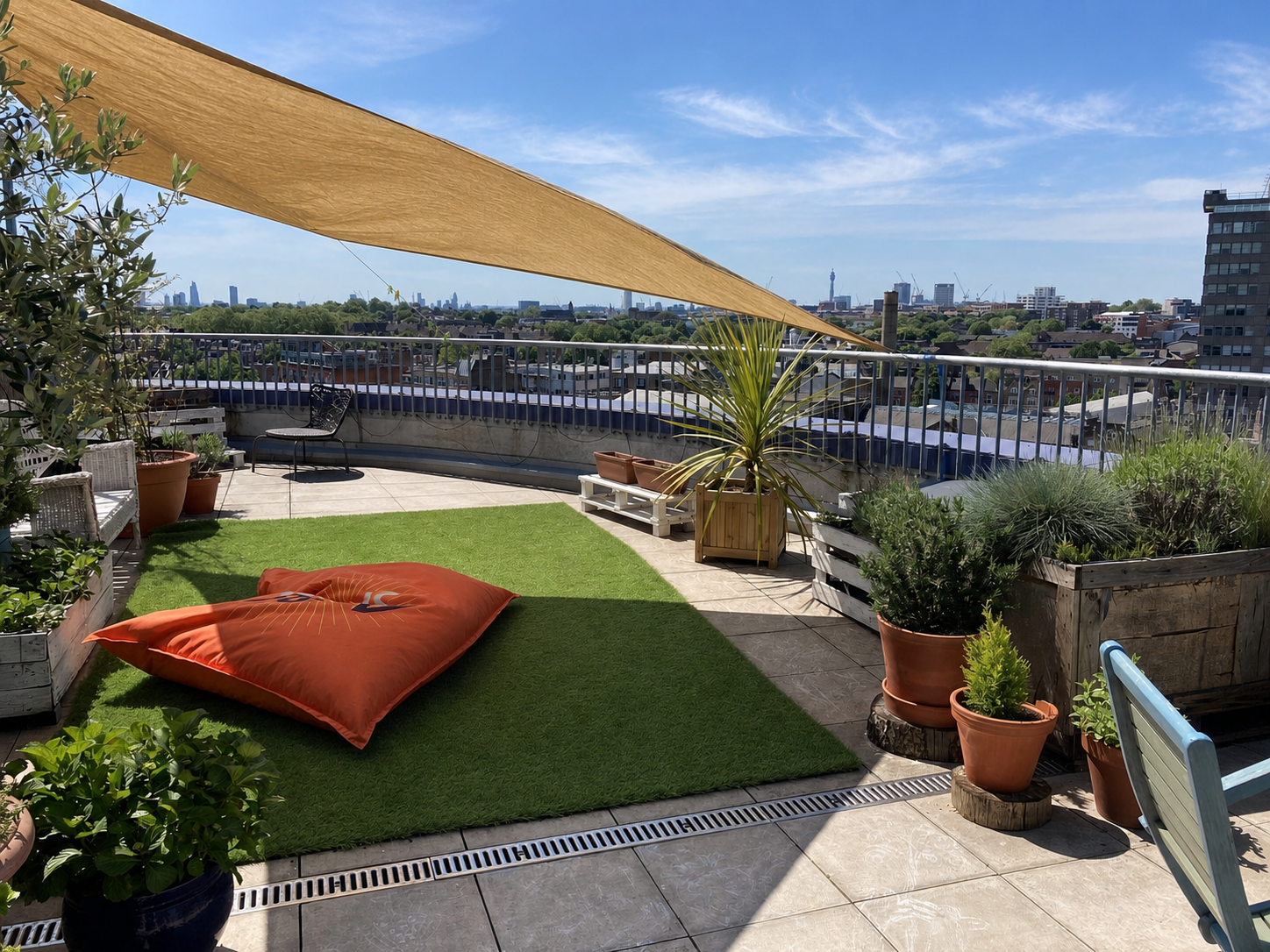 Private rooftop terrace with London skyline views